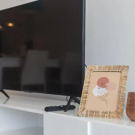 Apartment 1 Playa - Available For Long Stays! Dénia