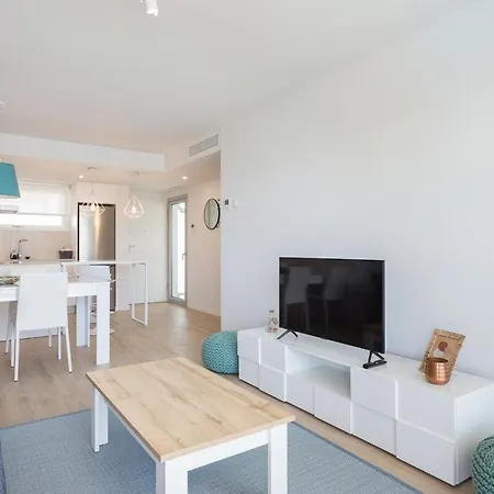 1 Playa - Available For Long Stays! *