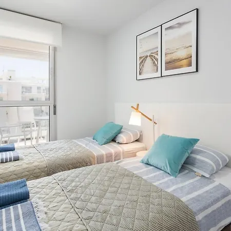 1 Playa - Available For Long Stays! Apartment