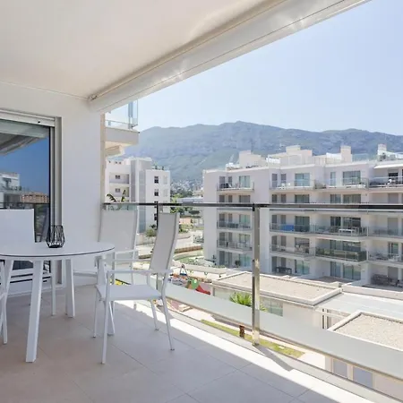 아파트 1 Playa - Available For Long Stays! 데니아
