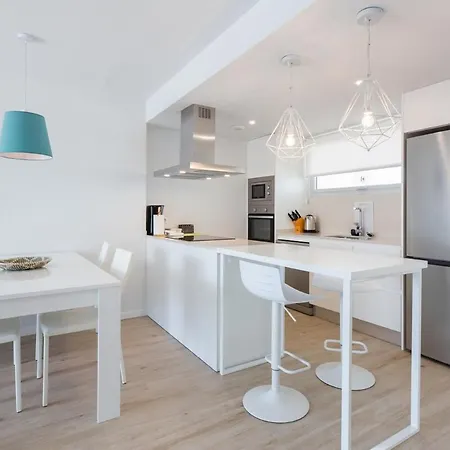 1 Playa - Available For Long Stays! *