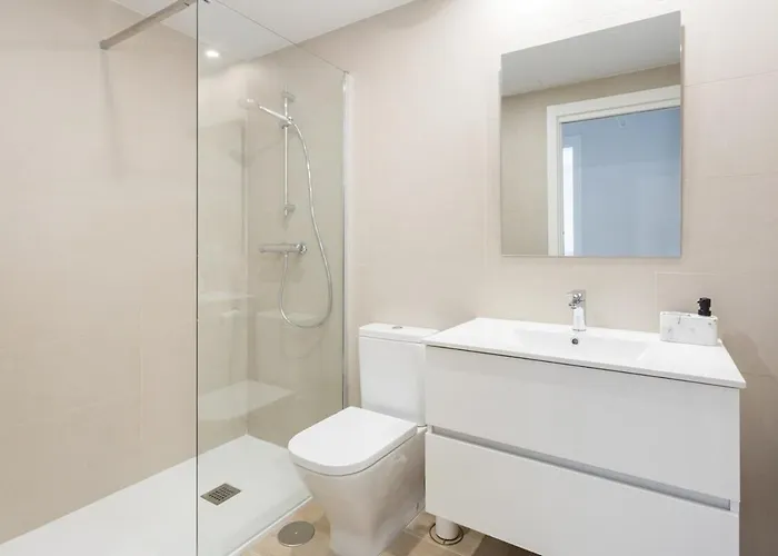 1 Playa - Available For Long Stays! * دينايا