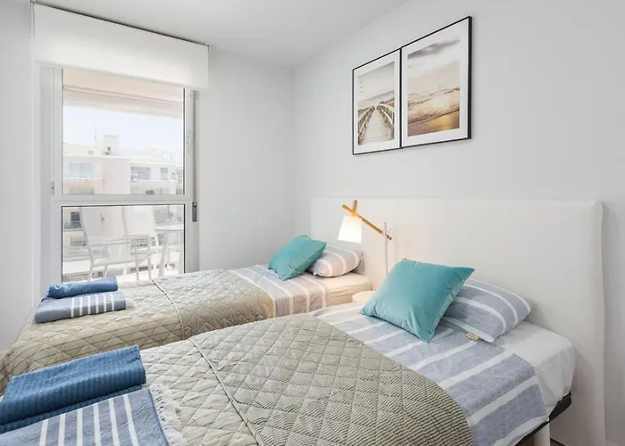 1 Playa - Available For Long Stays! شقة